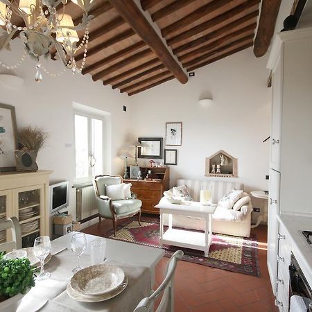 Appartement Zaffiro Bianco à San Gimignano Extérieur photo