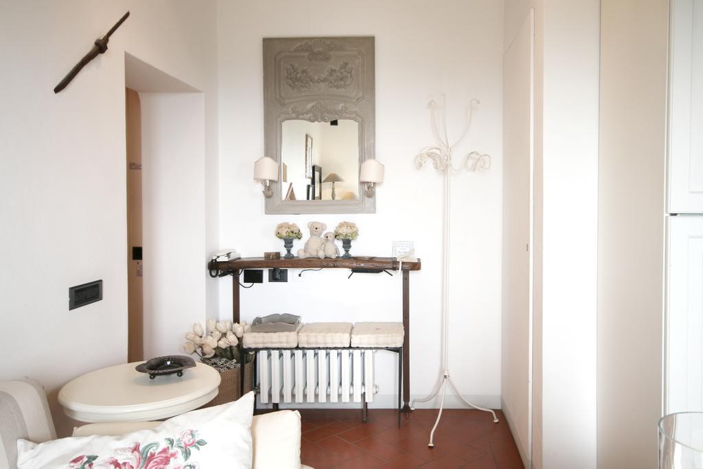 Appartement Zaffiro Bianco à San Gimignano Extérieur photo