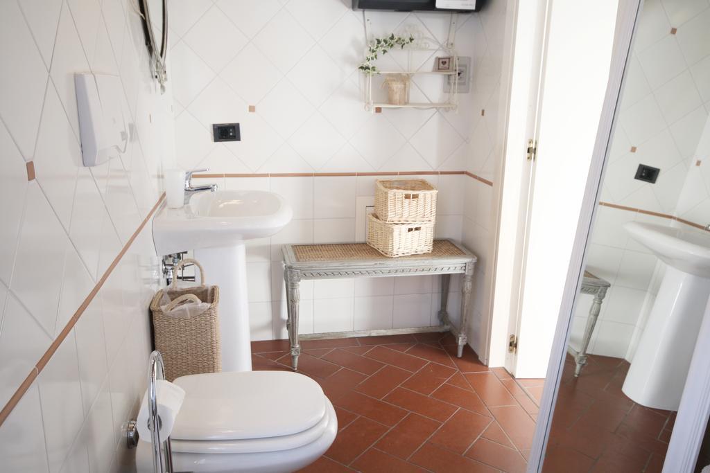 Appartement Zaffiro Bianco à San Gimignano Extérieur photo