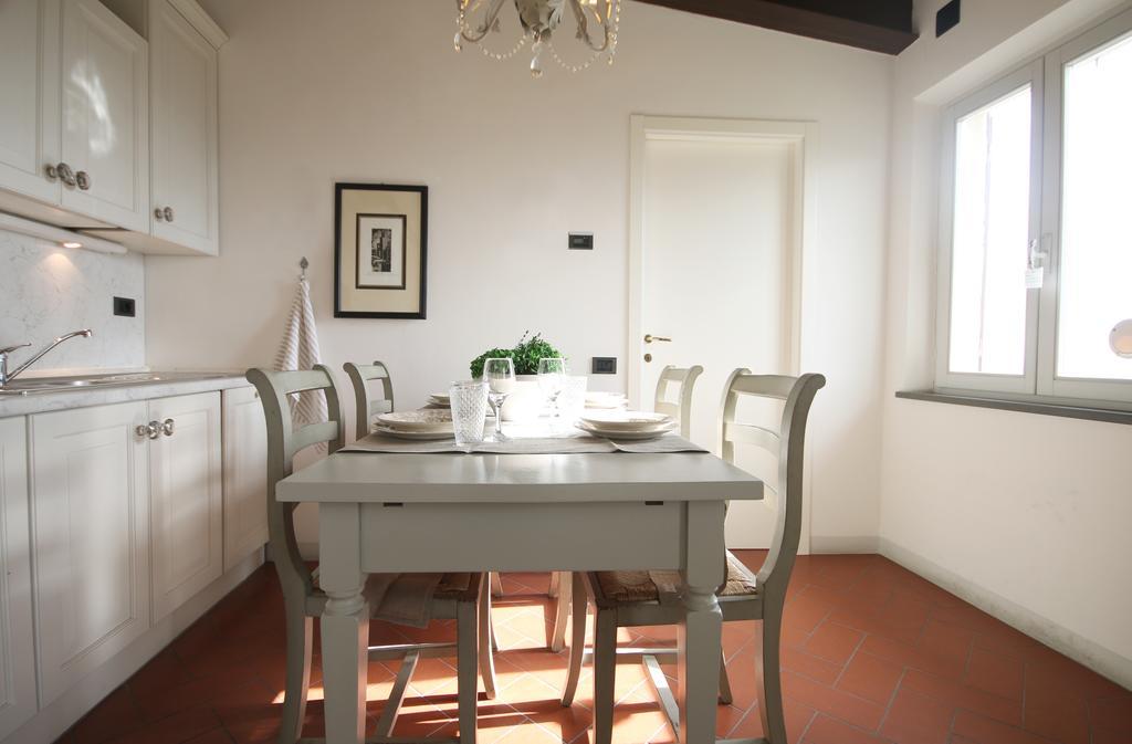 Appartement Zaffiro Bianco à San Gimignano Extérieur photo